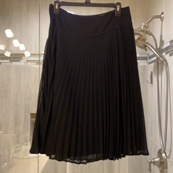 INC International Concepts
INC Pleated Midi Skirt - Picture 5 of 9